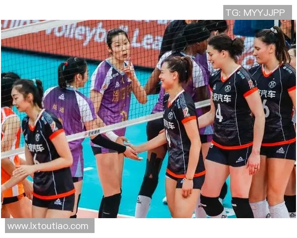南京排球队比赛经验深度对比分析及其对未来发展的影响探讨
